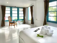 Sand Sea Beach Resort