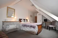 Gordon House Hotels in Ferndown