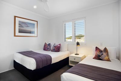 Two-Bedroom River/Park View Apartment #2 Hastings Street Photo