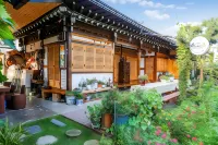 Jeonju Ongoeul Hanok Stay