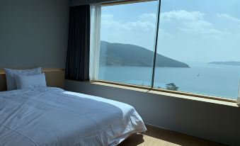 Hotel Sang Sang & Private Sang Sang Pool Villa - Housity