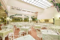 輪盤冒險港飯店-包括PortAventura和Ferrari Land門票