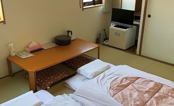 Hotel Muroran Hills - Housity