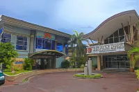 MO2 Westown Hotel Iloilo Hotels near John B. Lacson Foundation Maritime University