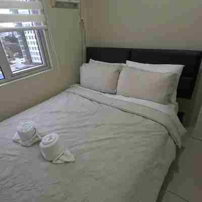 Elegant 2 Bedroom Unit Avida27 Rooms
