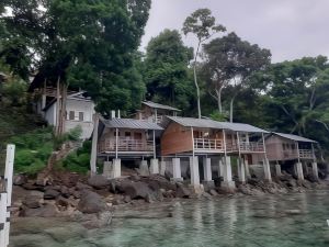 Olala Bungalows And Restaurant Mitra RedDoorz