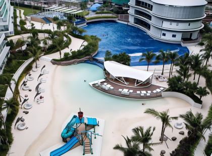 The Bahamas and Maldives Suites at Azure Residences Near Manila Airport