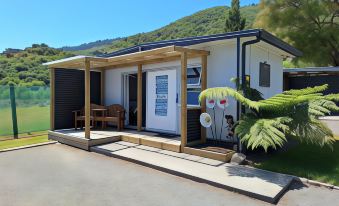 Picton's Waikawa Bay Holiday Park