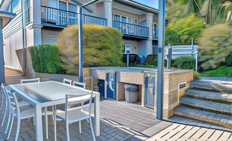 C Mandurah Apartment Resort