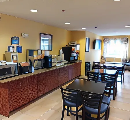 Microtel Inn & Suites by Wyndham Hillsborough