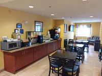 Microtel Inn & Suites by Wyndham Hillsborough - 2-Star
