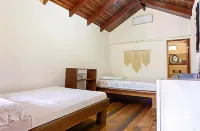 Cabinas Playa Surf Hostel - 2-Star