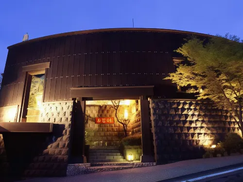 Kounkan Hotel a Shibukawa