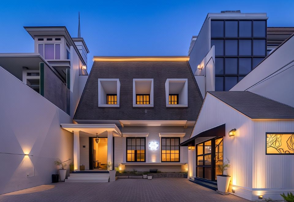 4. Mooi Inn..