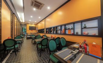 Omina Hanoi Hotel and Restaurant