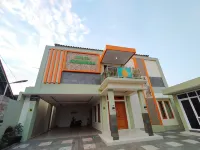 Nusantara Inn Syariah Hotel Hotels in Sragen