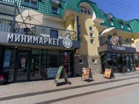 Bavarenok Hotel Hotel dekat Kamenny Ostrov Miniature Park