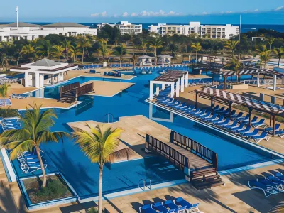 Gran Muthu Almirante Beach Hotel Hotels near Guardalavaca Beach