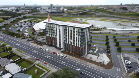 Ramada Suites by Wyndham Auckland Manukau Pacific Centre