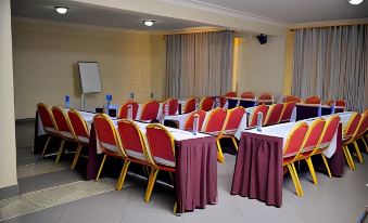 Kenendia Hotel