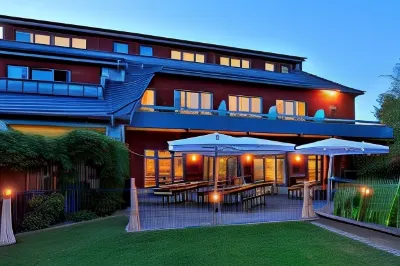 Best Western Hotel Heidehof فنادق في Hermannsburg