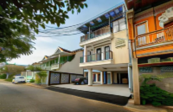 Tree Homestay Mitra RedDoorz