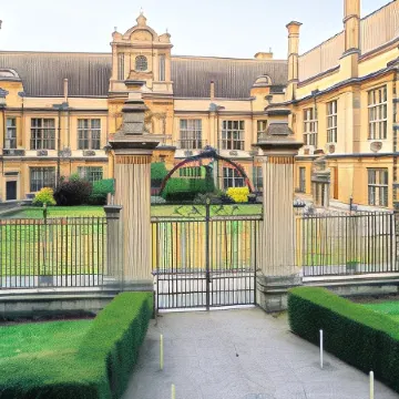 Mercure Oxford Eastgate Hotel Отели в г. Оксфорд