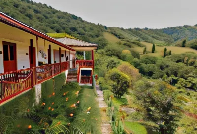 Lodge Paraíso Verde Hotels near IPUC LA ENEA