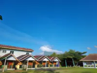 Reyes Beach Resort
