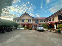 Phaythavone Hotel - 2-Star