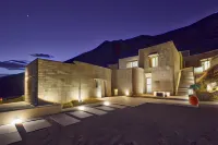 Apsila Pool Suites Hotels in Artemonas