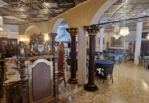 호텔 쇼팽 피우미치노의 로비