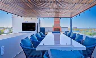 Josefa Suites
