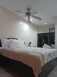 Boomerang Hotel - Hot Tub