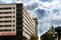 Mövenpick Hotel Abidjan Hôtels à proximité de : Carrefour Nouvelle Boulangerie