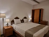 Attara Inn Senggigi - bar