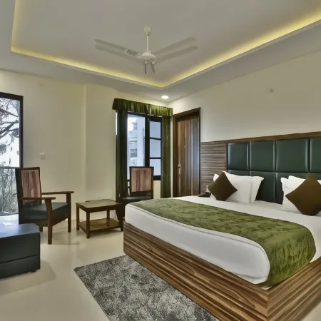 Hotel Comfort Court