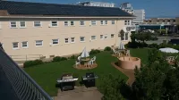 Blue Water Motel