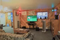 IceBerg Inn Hotels in Churchill