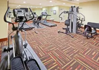 Holiday Inn Express & Suites Chehalis-Centralia Hotels in Centralia