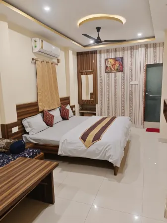 Hotel Deepsun Regency Отели в г. Sagar