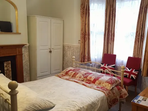 White Guest House - guesthouses