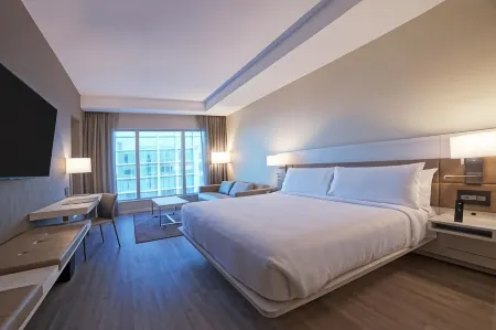 AC Hotel Fort Lauderdale Airport
