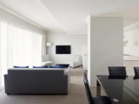 Pinnacle Apartments Hotels in Griffith