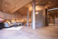 Hotel Arlmont 4 Stern Superior فنادق في Pettneu am Arlberg
