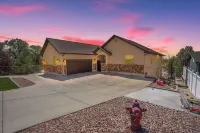 Springville Welcome Home: spacious 5-bedroom house in delightful Springville