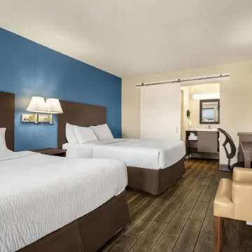 Baymont by Wyndham Kingman