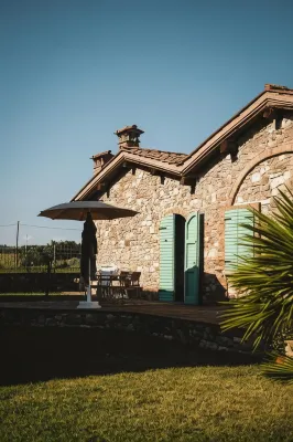 Podere Gli Olmi Hotels near Acqua Village