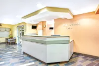 Microtel Inn & Suites by Wyndham Newport News Airport