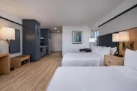 Denizen Hotel